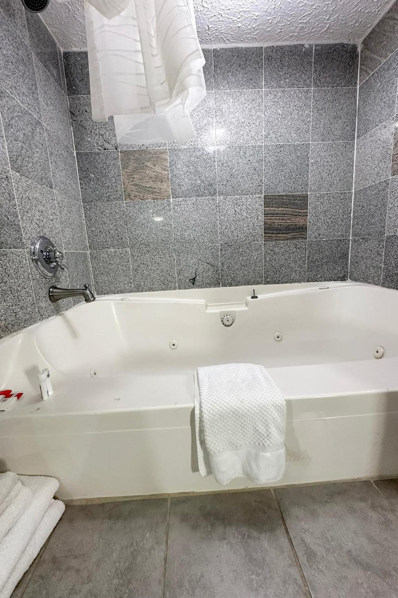 Regal Inn Guntersville By Oyo Hwy 431 Zewnętrze zdjęcie