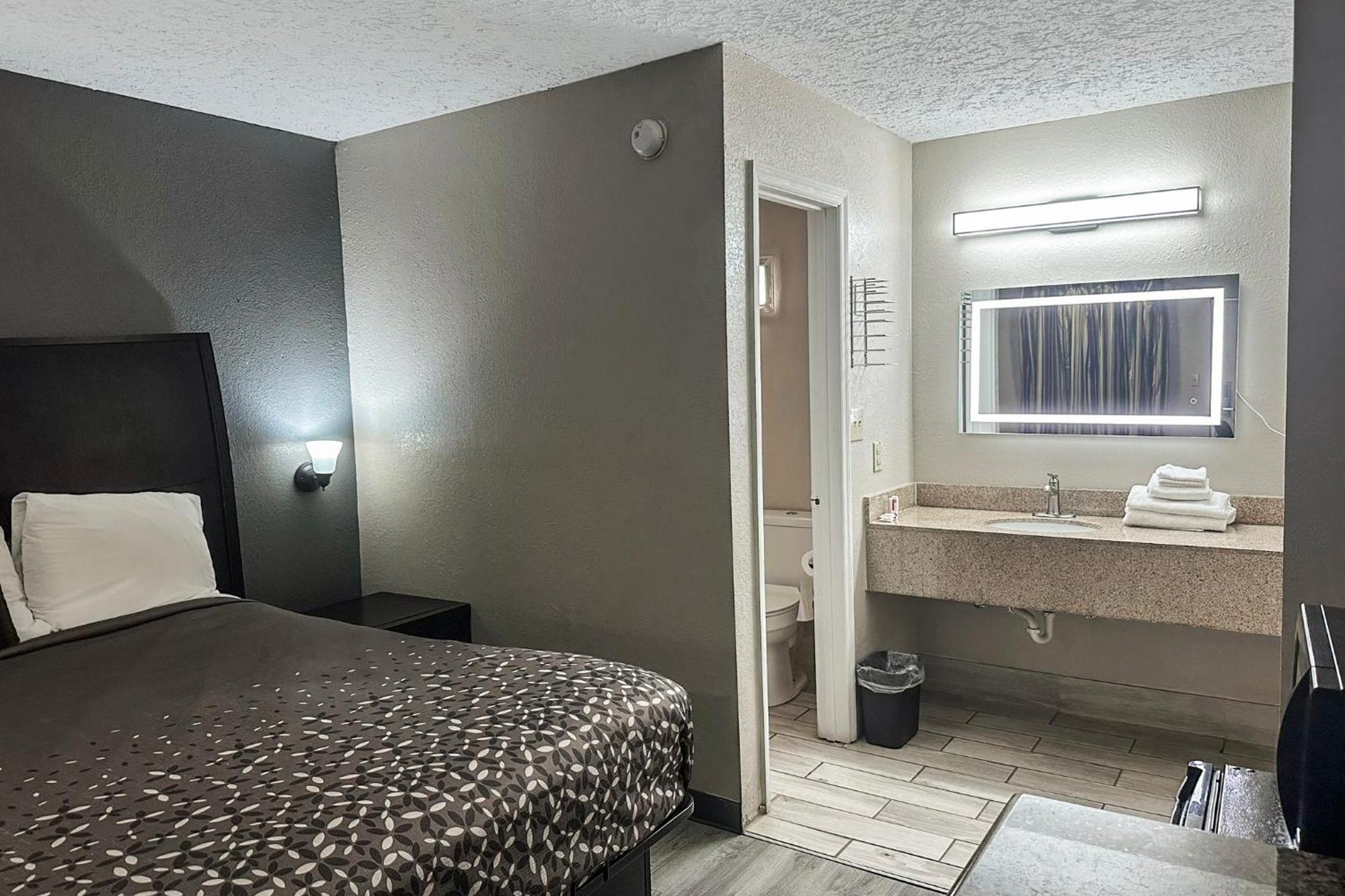 Regal Inn Guntersville By Oyo Hwy 431 Zewnętrze zdjęcie